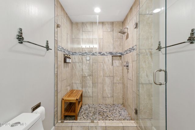 306 Lake Park Boulevard S 302, Carolina Beach, NC 28428