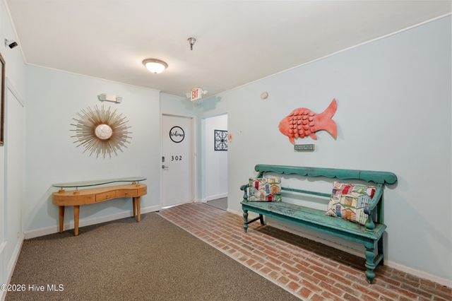 306 Lake Park Boulevard S 302, Carolina Beach, NC 28428