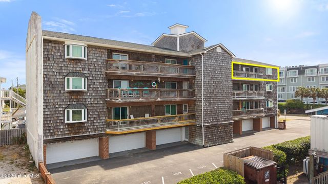 306 Lake Park Boulevard S 302, Carolina Beach, NC 28428