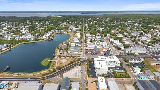306 Lake Park Boulevard S 302, Carolina Beach, NC 28428