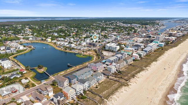 306 Lake Park Boulevard S 302, Carolina Beach, NC 28428