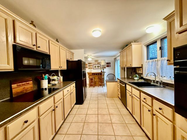 9 Sachem Drive 9, Marlborough, CT 06447