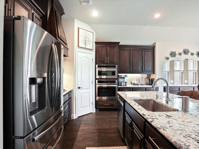 1098 Misty Ridge, Justin, TX 76247