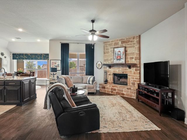 1098 Misty Ridge, Justin, TX 76247