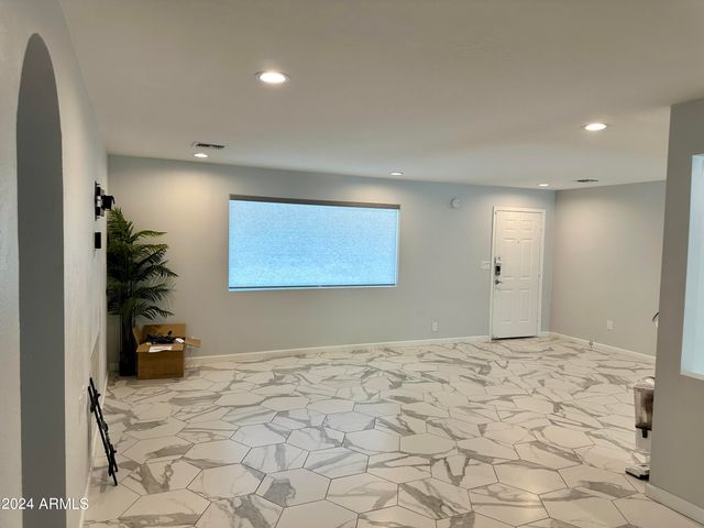 5634 E Wilshire Drive, Scottsdale, AZ 85257