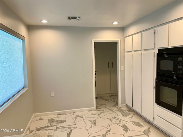 5634 E Wilshire Drive, Scottsdale, AZ 85257