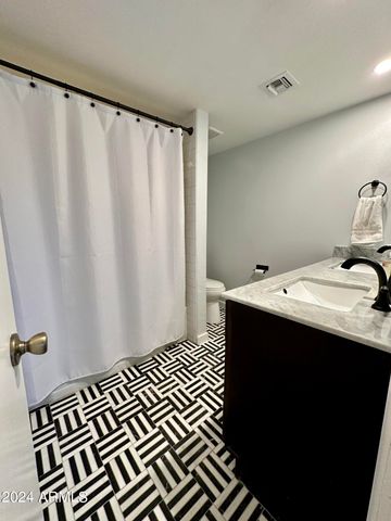 5634 E Wilshire Drive, Scottsdale, AZ 85257