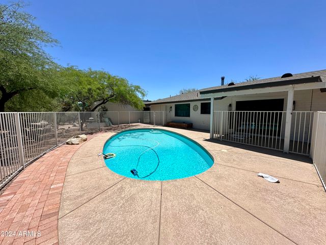 5634 E Wilshire Drive, Scottsdale, AZ 85257