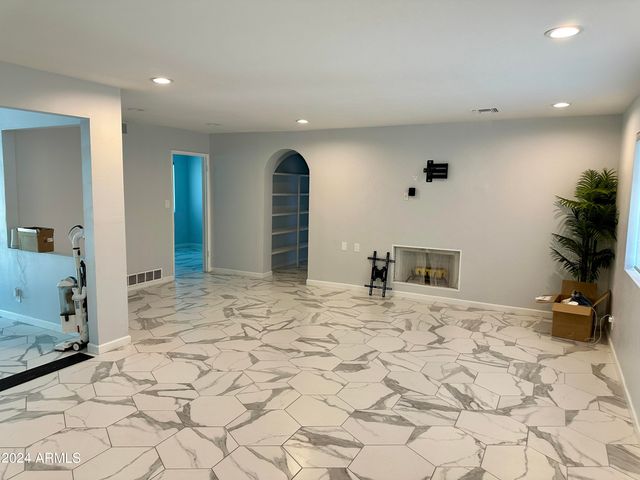 5634 E Wilshire Drive, Scottsdale, AZ 85257