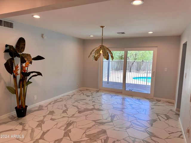 5634 E Wilshire Drive, Scottsdale, AZ 85257