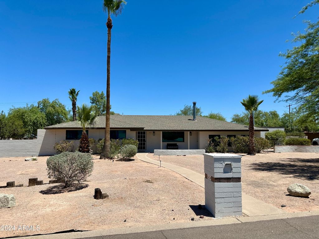 5634 E Wilshire Drive, Scottsdale, AZ 85257
