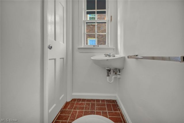 3543 Lytle Road, Shaker Heights, OH 44122