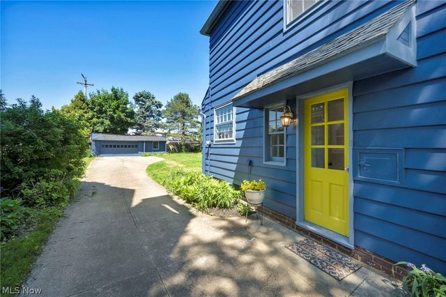3543 Lytle Road, Shaker Heights, OH 44122