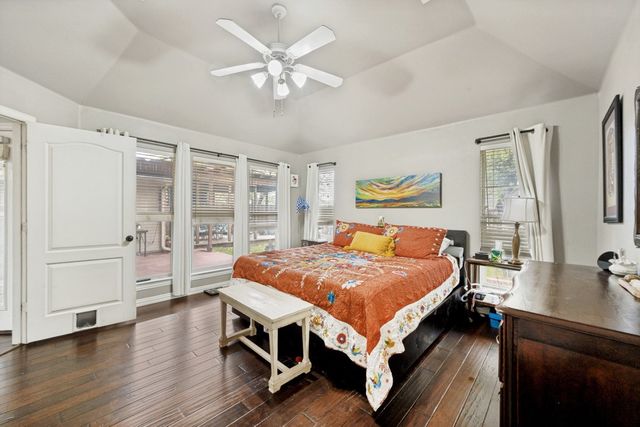 5009 Pointclear Court, Arlington, TX 76017