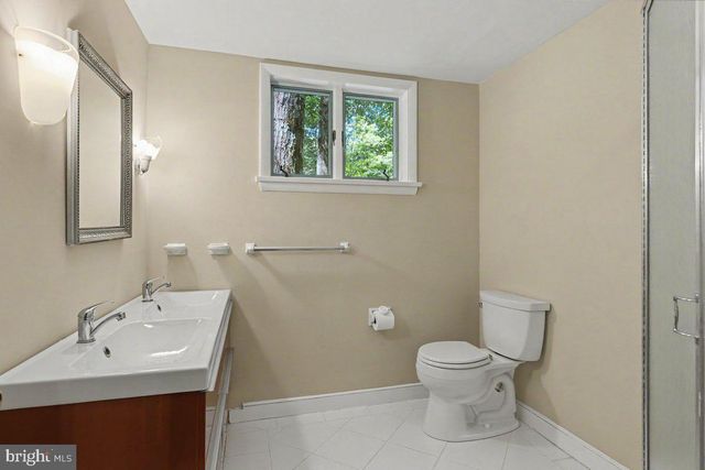 13 HIGH ROAD, New Hope, PA 18938