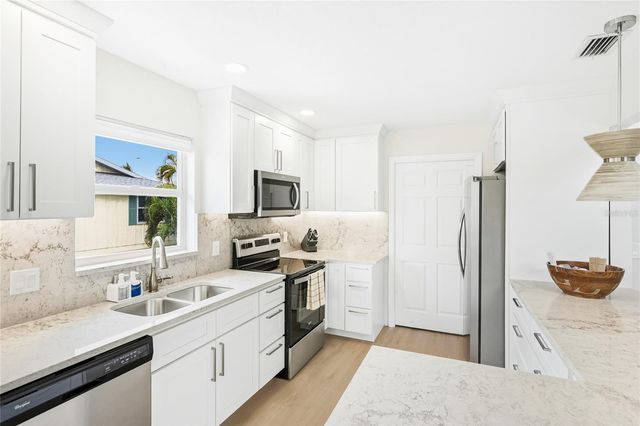 108 PELICAN DRIVE, Anna Maria, FL 34216