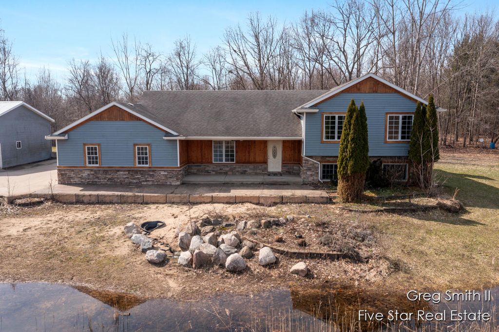 4230 Fenwick Drive, Hopkins Twp, MI 49323