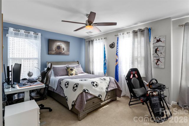 10621 Shanon Darby Lane, Charlotte, NC 28214