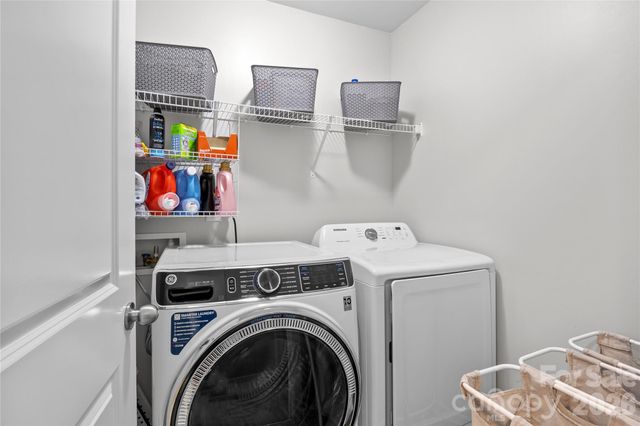 10621 Shanon Darby Lane, Charlotte, NC 28214