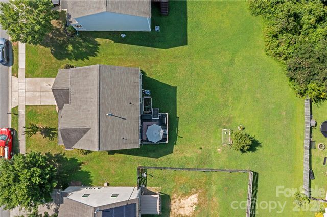 10621 Shanon Darby Lane, Charlotte, NC 28214