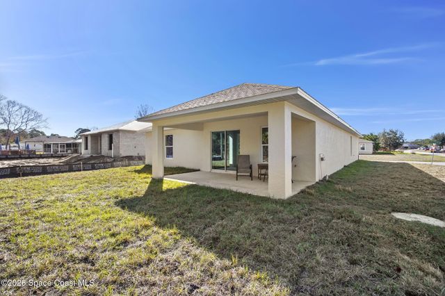 101 Crosspoint Street SE, Palm Bay, FL 32909