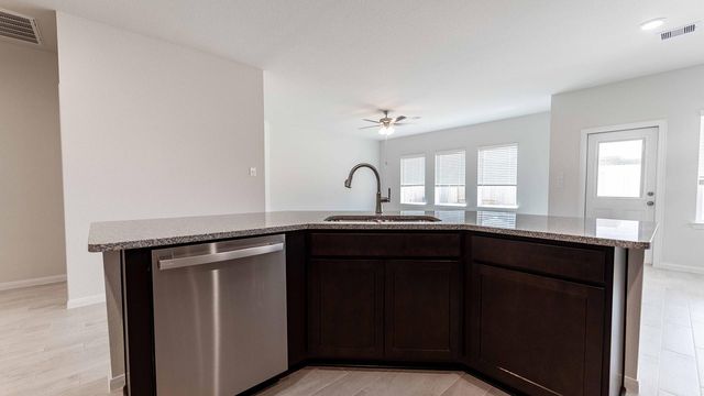 3112 Waxwing Drive, Brookshire, TX 77423