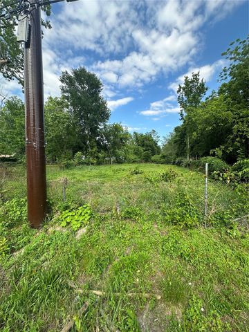 0 Falls Street, Houston, TX 77026