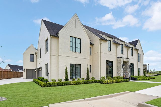 13717 Nouvelle Circle, Fort Worth, TX 76008