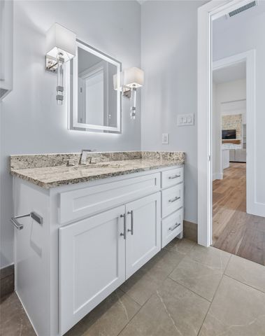 13717 Nouvelle Circle, Fort Worth, TX 76008