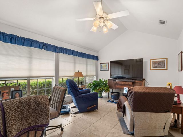 1480 Ernest Dr, Deridder, LA 70634