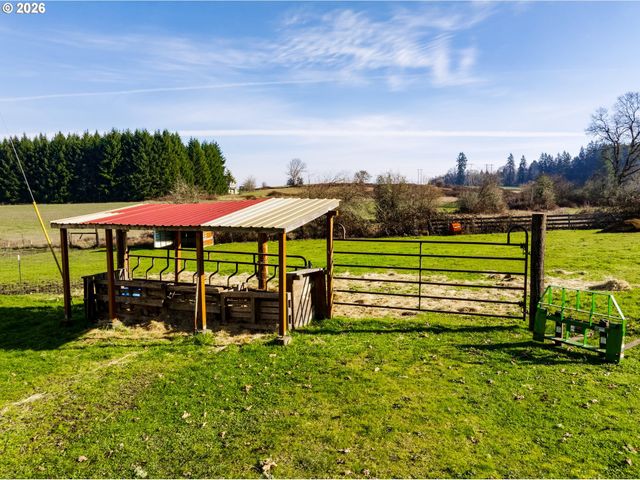 26718 CANTRELL Rd, Eugene, OR 97402