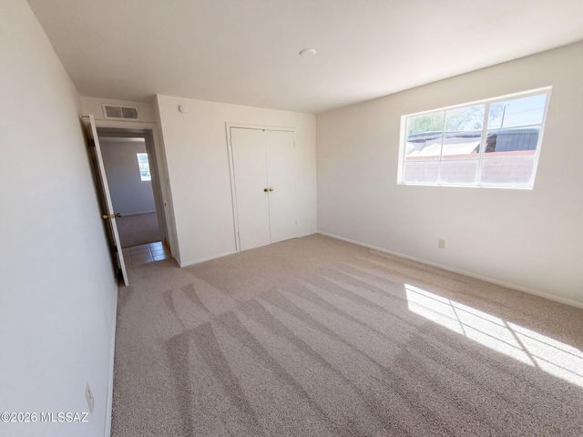 2817 N Walnut Avenue, Tucson, AZ 85712