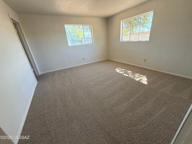 2817 N Walnut Avenue, Tucson, AZ 85712