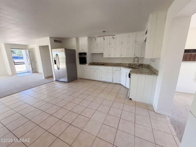 2817 N Walnut Avenue, Tucson, AZ 85712