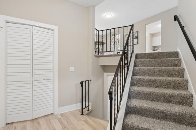 2848 Ardan Avenue, Mounds View, MN 55112