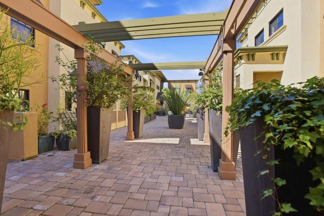 1765 E Bayshore Road 227, East Palo Alto, CA 94303