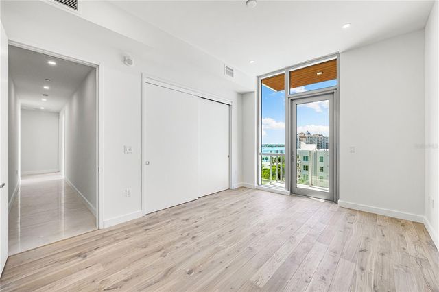 111 GOLDEN GATE POINT 602, Sarasota, FL 34236