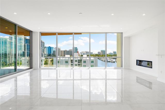 111 GOLDEN GATE POINT 602, Sarasota, FL 34236