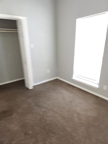 4732 SE Orange Street 1, Bacliff, TX 77518