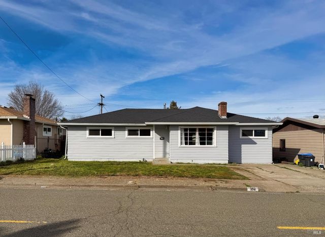 104 Thompson Ave, Ukiah, CA 95482