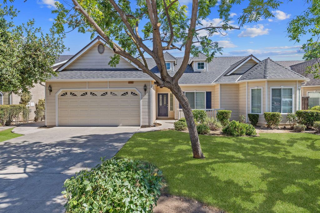Image 1 of property listing at 5202 W Oriole Avenue, Visalia, CA 93291