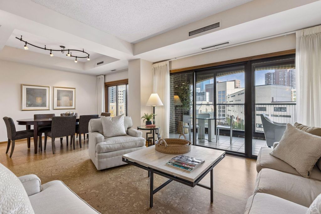 1201 Yale Place 408, Minneapolis, MN 55403 — photo 4