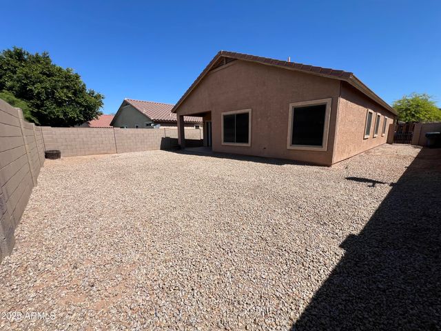 10245 E Kiva Avenue, Mesa, AZ 85209