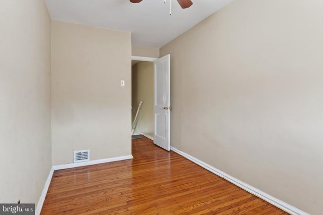 620 E CARVER ST, Philadelphia, PA 19120
