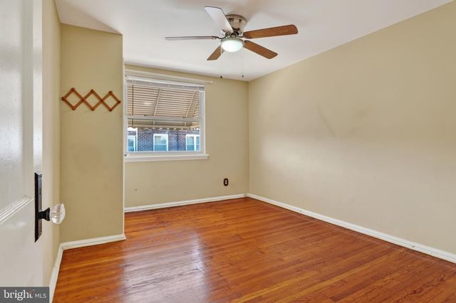 620 E CARVER ST, Philadelphia, PA 19120