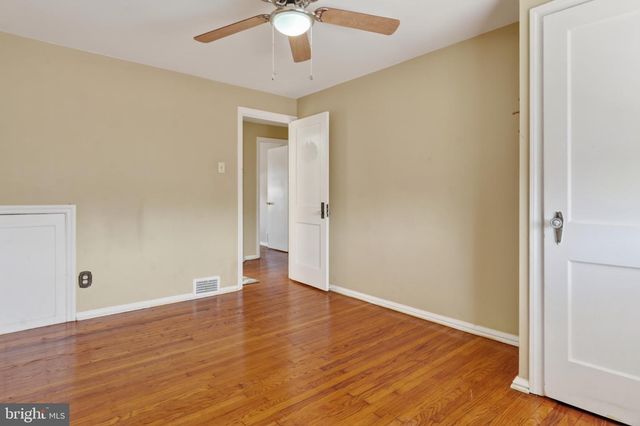620 E CARVER ST, Philadelphia, PA 19120