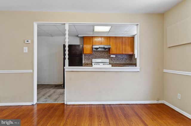 620 E CARVER ST, Philadelphia, PA 19120
