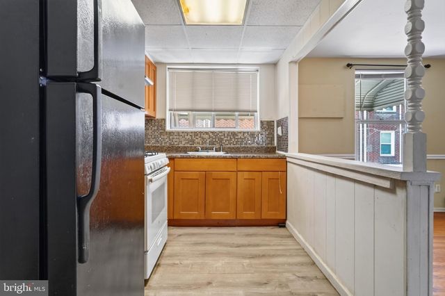 620 E CARVER ST, Philadelphia, PA 19120