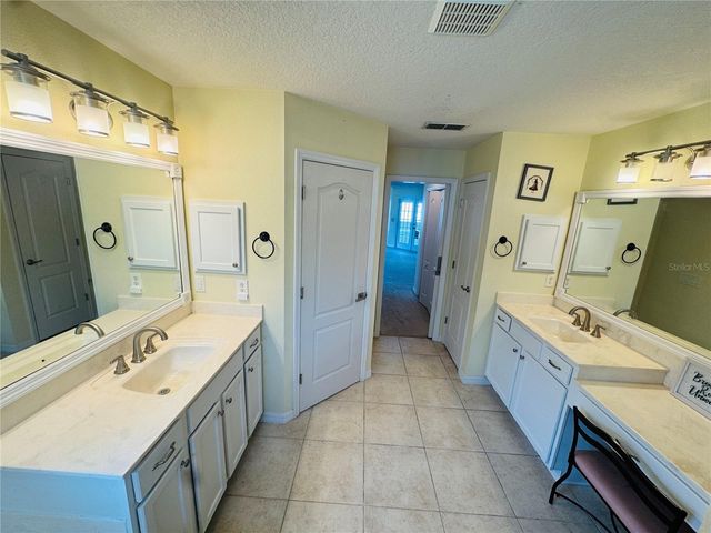 13797 SW 109TH LANE, Dunnellon, FL 34432