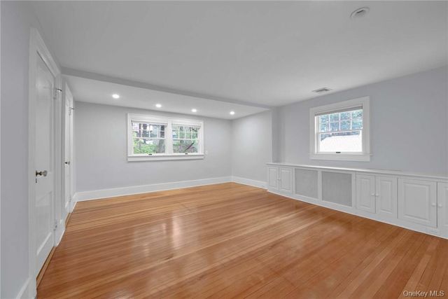 62 Summit Avenue, Bronxville, NY 10708